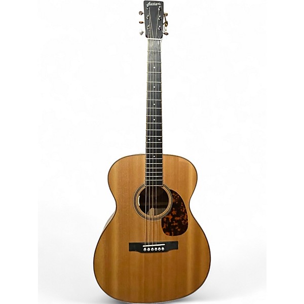 Used Larrivee om-40 Natural Acoustic Electric Guitar