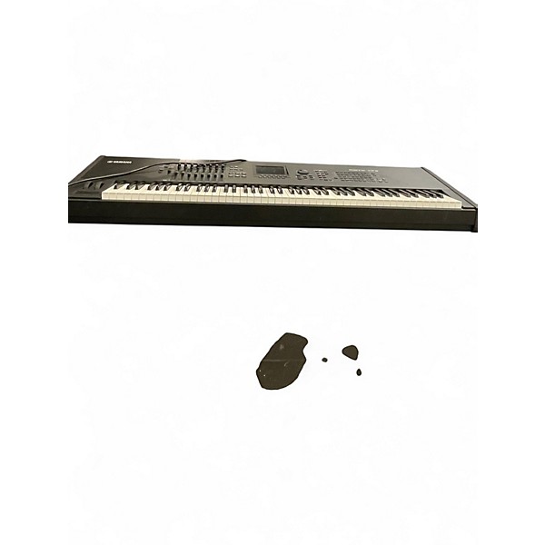 Used Yamaha MOTIFXF 8 Keyboard Workstation