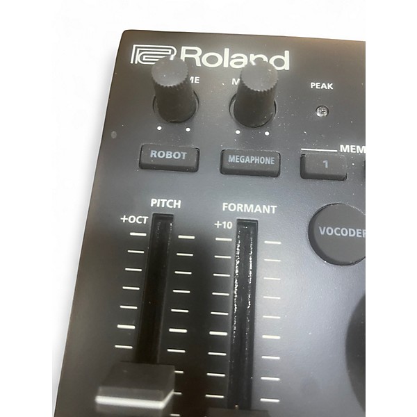 Used Roland VT-4 Effect Pedal Package