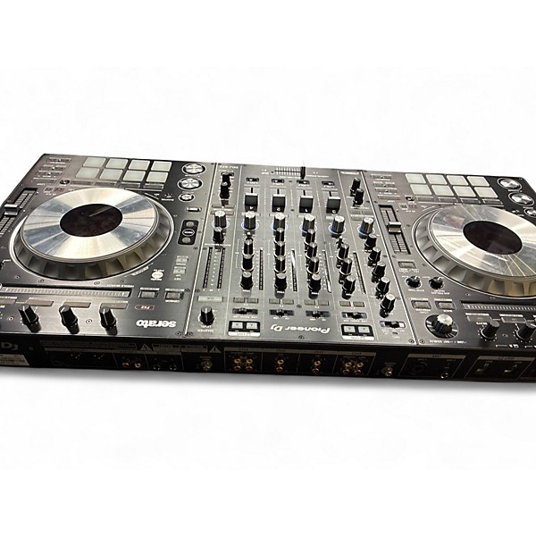 Used 2018 Pioneer DJ DDJSZ2 DJ Controller