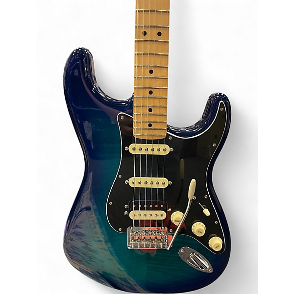 Used Fender Limited Edition Player Stratocaster HSS Plus Top Blue Burst Solid Body Electric Guitar