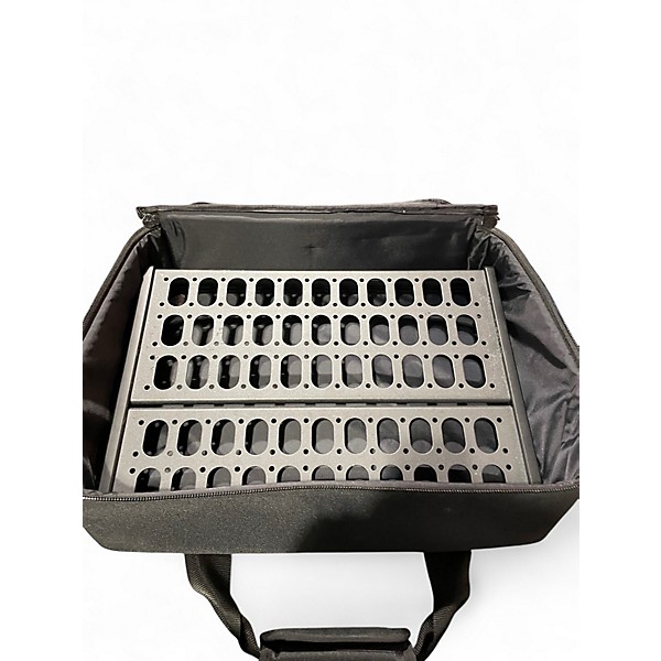 Used Livewire PB400 Pedal Board