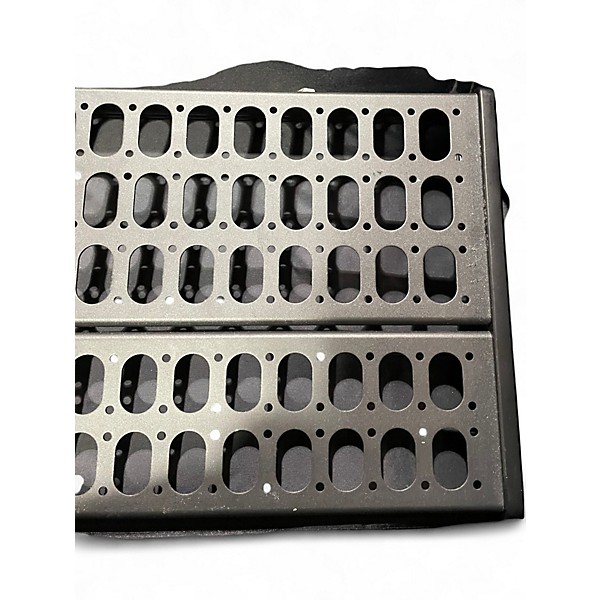 Used Livewire PB400 Pedal Board