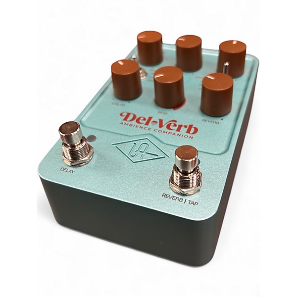 Used Univ. UAFX Del Verb Effect Pedal