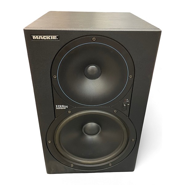 Used Mackie HR824 Powered Monitor | Guitar Center