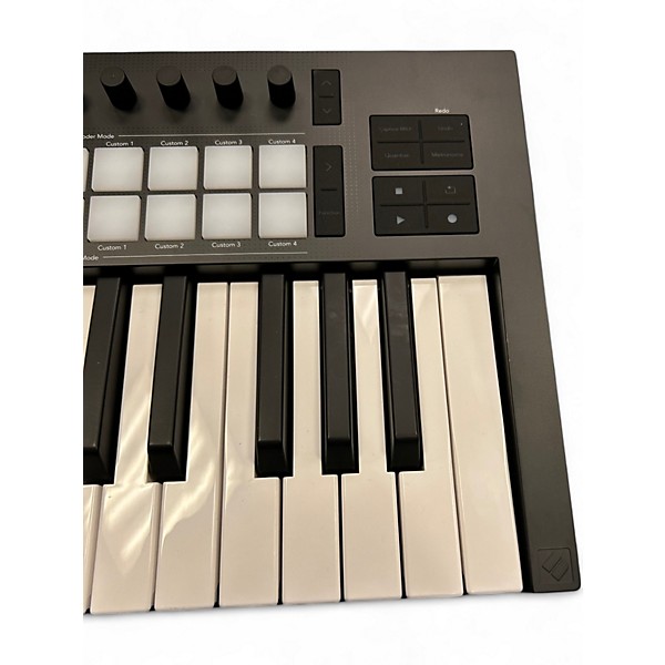 Used Novation Launchkey 25 Key MIDI Controller