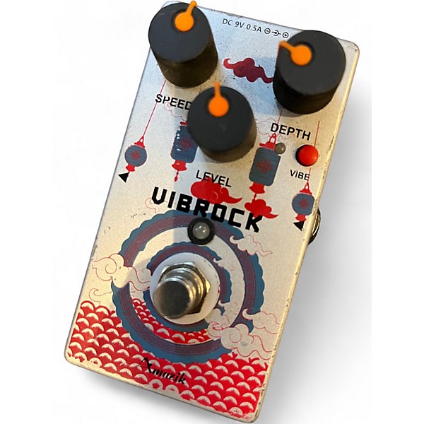 Used Amuzik VIBROCK Effect Pedal