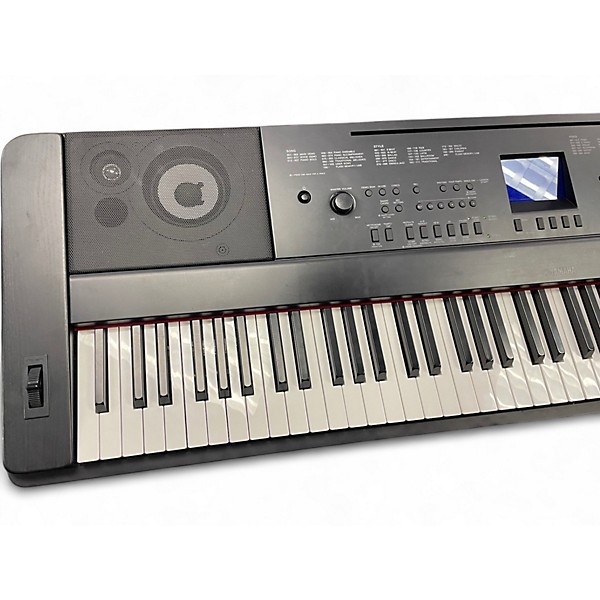 Used Yamaha DGX660 Portable Keyboard