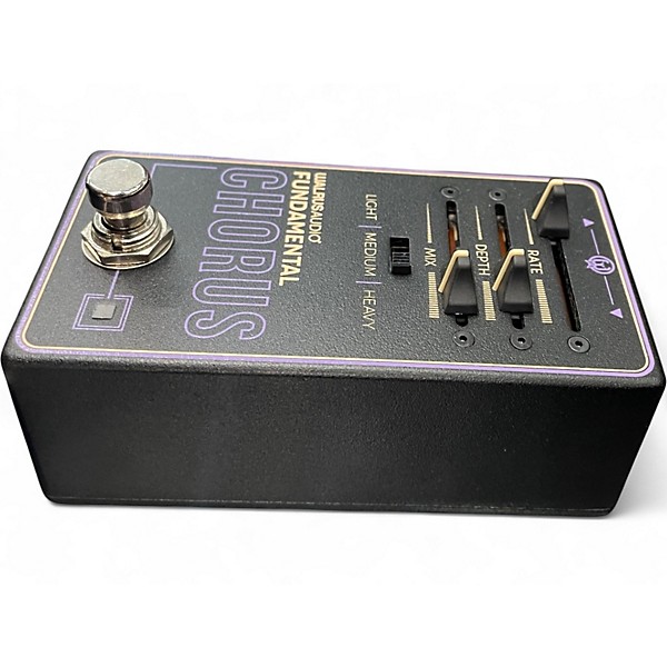 Used Walrus Audio FUNDAMENTAL CHORUS Effect Pedal
