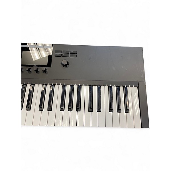 Used Native Instruments Komplete Kontrol S61 MK2 MIDI Controller