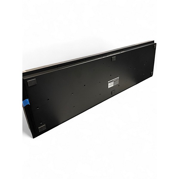 Used Native Instruments Komplete Kontrol S61 MK2 MIDI Controller