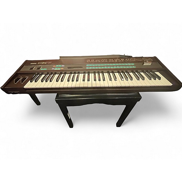 Used Yamaha DX7 Arranger Keyboard