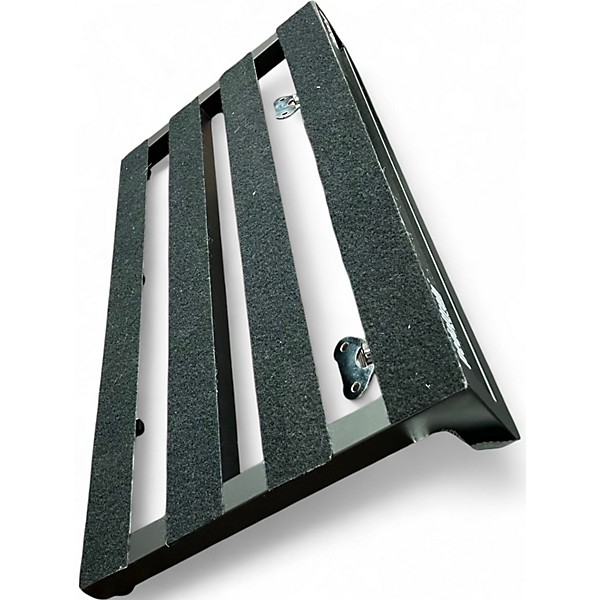 Used Pedaltrain PT PRO W/CASE Pedal Board