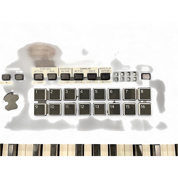 Used KORG KROSS 2 88 KEY Keyboard Workstation