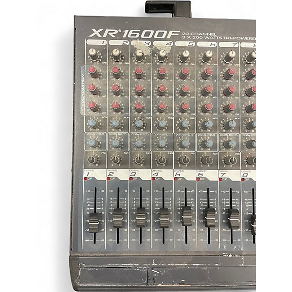Used Peavey XR1600F Powered Mixer
