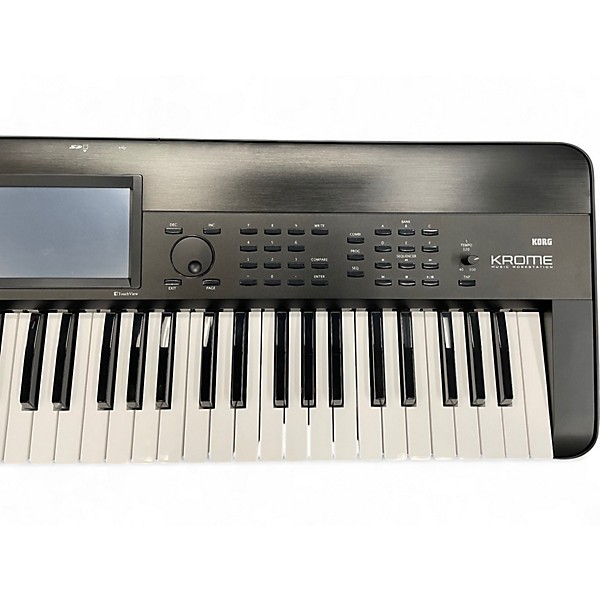 Used KORG Krome 61 Key Keyboard Workstation