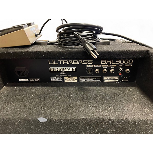 Used Behringer BXL3000 Ultrabass 1x15 300W Bass Combo Amp