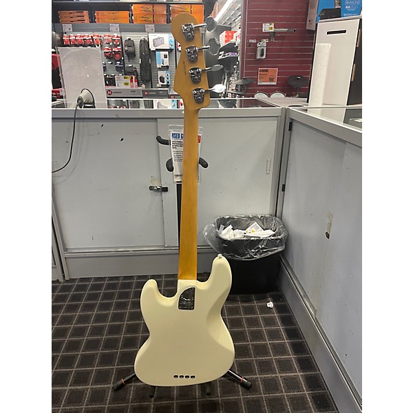 Used Fender American Professional II Jazz Bass Olympic White Electric Bass Guitar