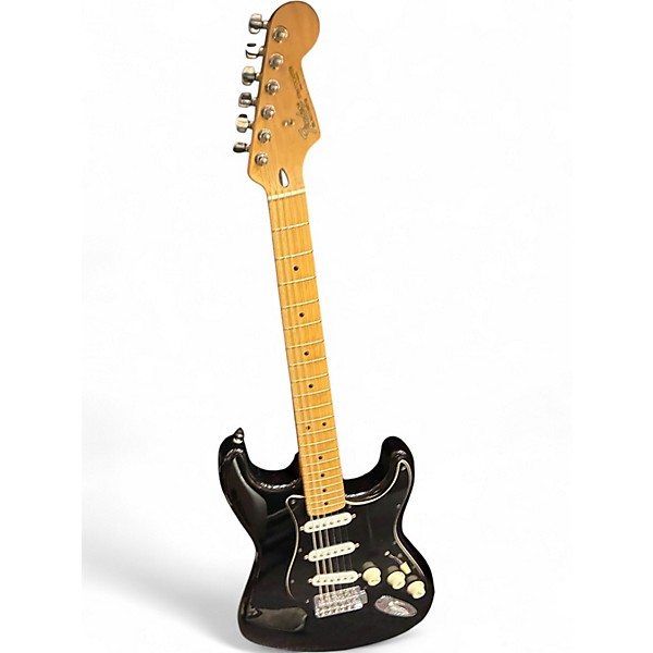 Used Fender STRATOCASTER Black Solid Body Electric Guitar