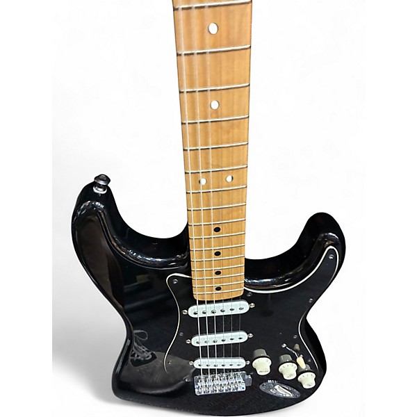 Used Fender STRATOCASTER Black Solid Body Electric Guitar