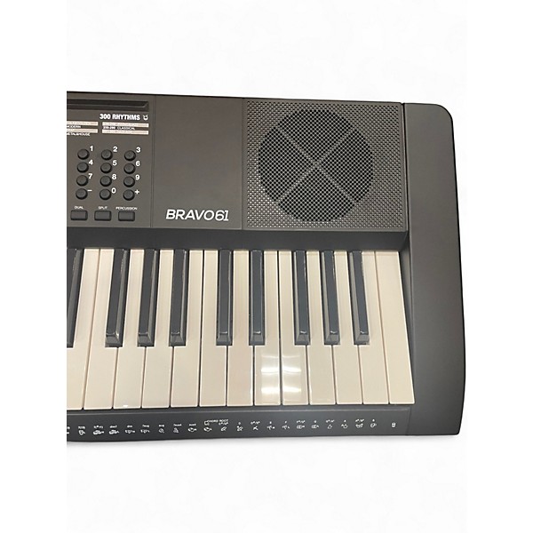 Used Alesis BRAVO 61 Portable Keyboard