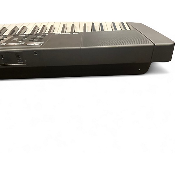 Used Alesis BRAVO 61 Portable Keyboard