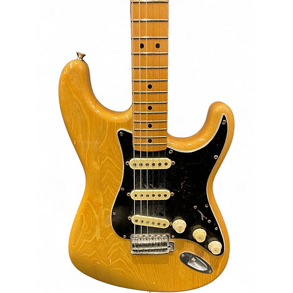 Used 1996 Fender ST-72 Natural Solid Body Electric Guitar