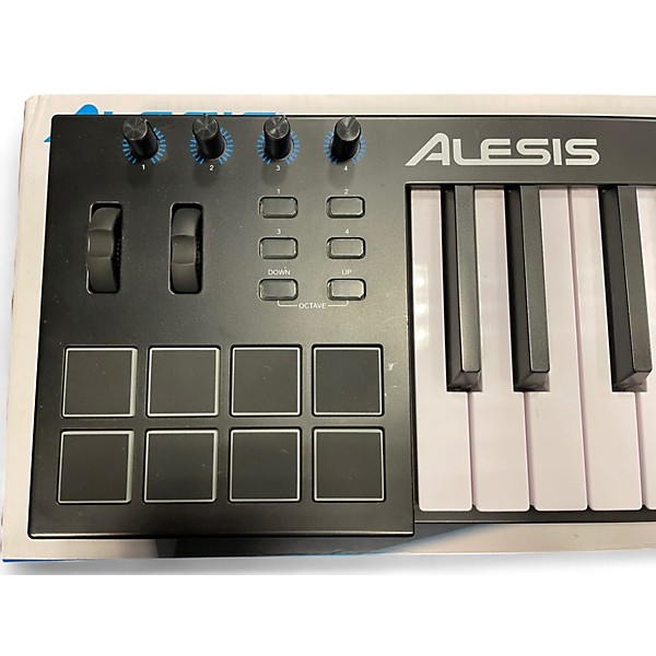 Used Alesis V25 25 Key MIDI Controller