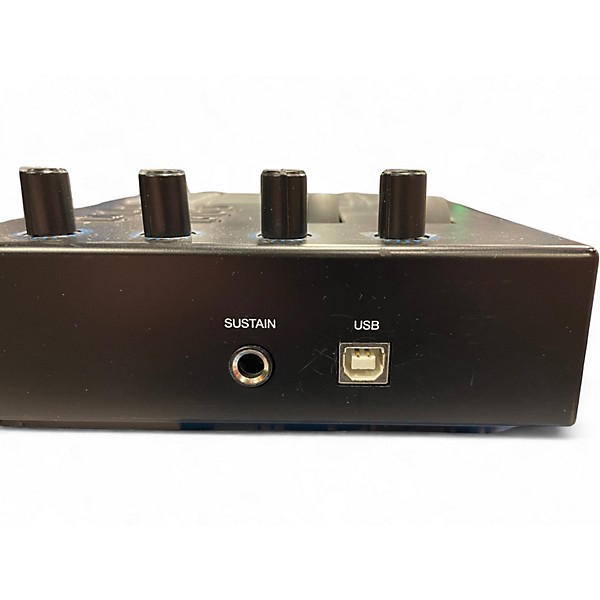 Used Alesis V25 25 Key MIDI Controller