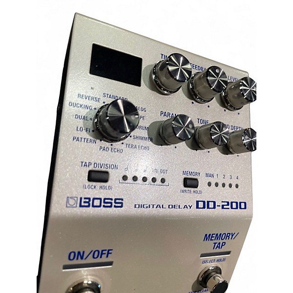 Used BOSS DD200 Digital Delay Effect Pedal