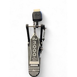 Used DW 3000 Series Single Single Bass Drum Pedal