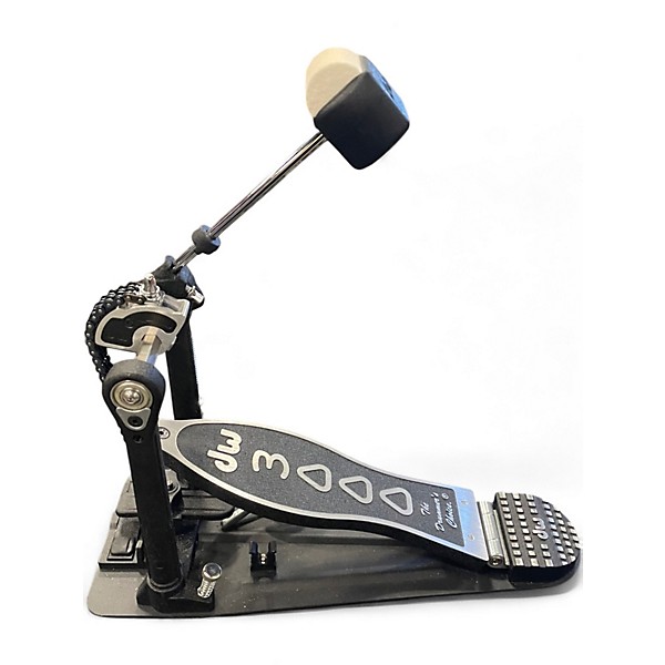 Used DW 3000 Series Single Single Bass Drum Pedal