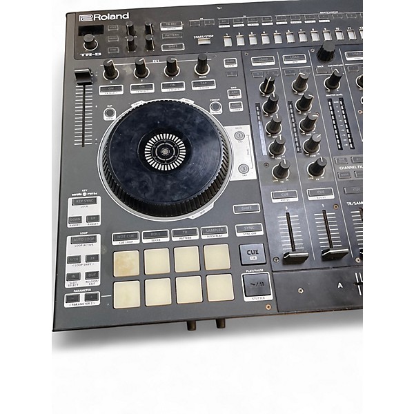 Used Roland dj-808 DJ Controller