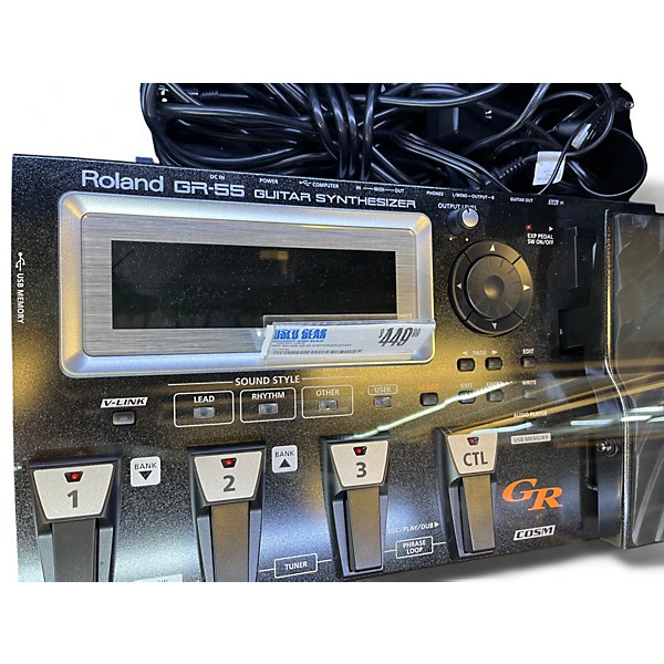 Used Roland GR-55 SYNTHESIZER Effect Processor