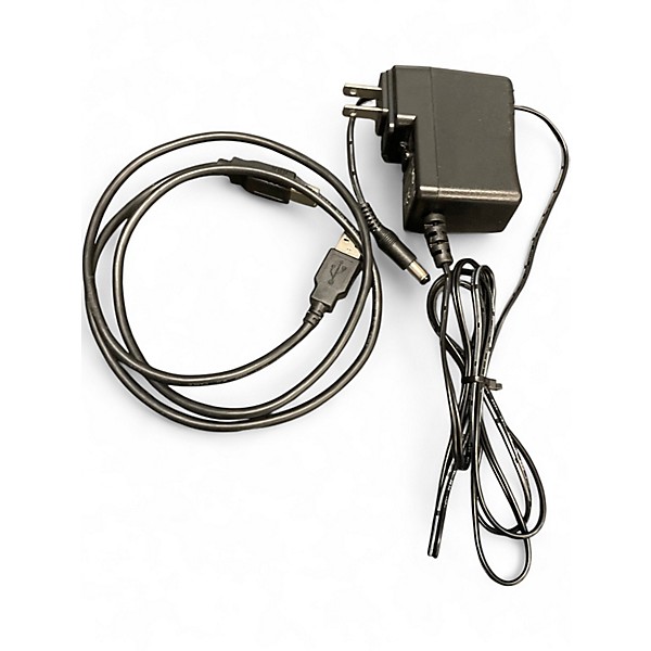 Used IK Multimedia AXE I/O Audio Interface