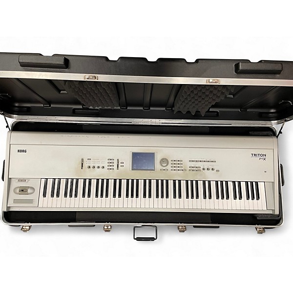 Used KORG Triton Pro X 88 Key Keyboard Workstation
