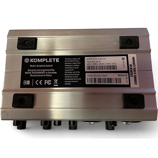 Used Native Instruments KOMPLETE AUDIO 6 Audio Interface