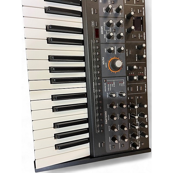 Used Sequential take 5 Synthesizer