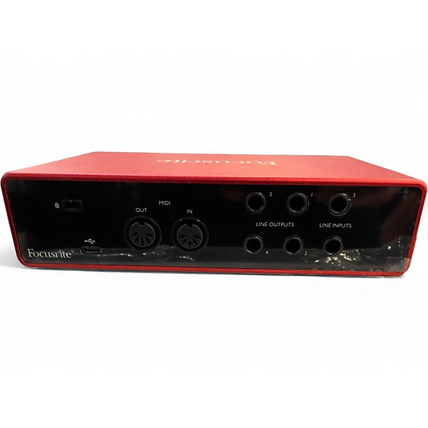 Used Focusrite Scarlett 4i4 Audio Interface