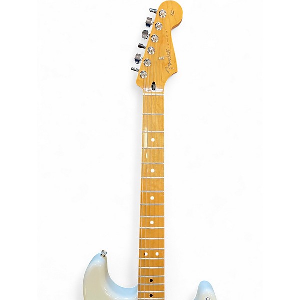 Used Fender Player Stratocaster Alpine White Solid Body Electric Guitar