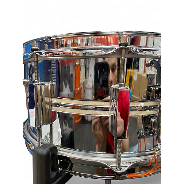 Used Pearl 14in DUOLUXE SILVER WITH WHITE PINSTRIPE Drum