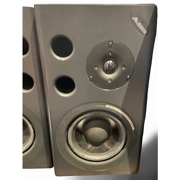 Used Alesis M1 Active Powered Monitor