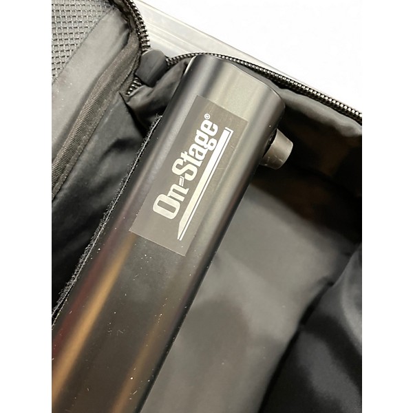 Used On-Stage gpb2000 Pedal Board