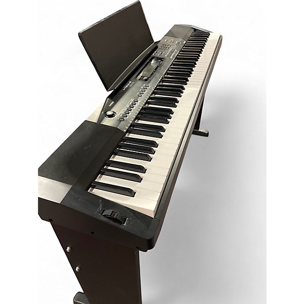 Used Casio CDP235R Digital Piano