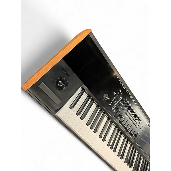 Used KORG KRONOS2 88 Keyboard Workstation