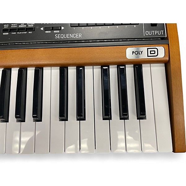 Used Behringer Poly D Synthesizer | Guitar Center