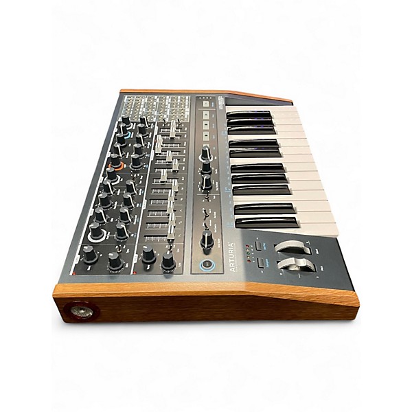 Used Arturia Minibrute 2 Synthesizer