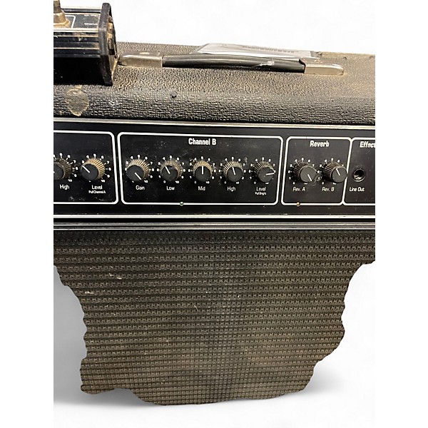 Used Ampeg vh-140c Guitar Combo Amp