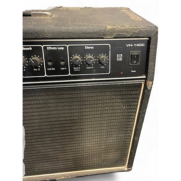 Used Ampeg vh-140c Guitar Combo Amp