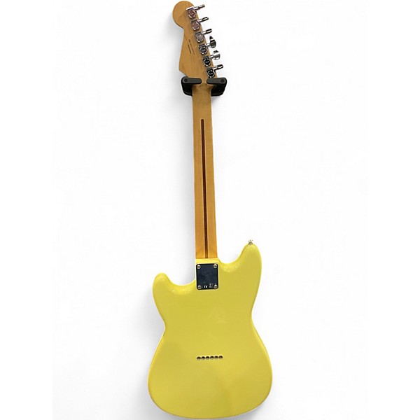 Used Fender Duo Sonic HS Yellow Solid Body Electric Guitar